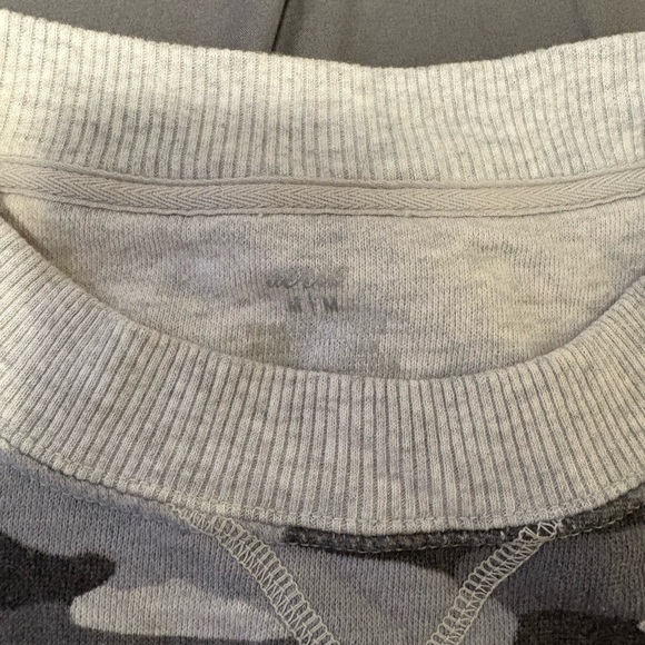 aerie Gray and Black Camo Pullover Sweater - Picture 2 of 3